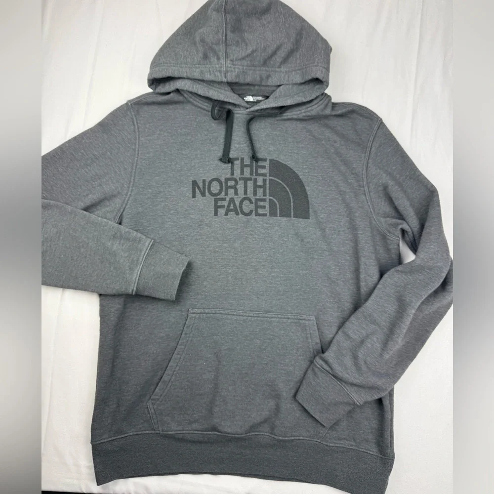 The North Face Charcoal Men's Hoodie‎